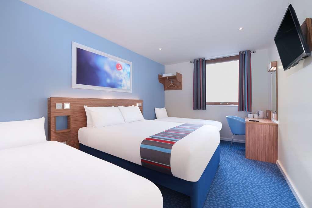 Travelodge London Wimbledon Morden Morden  Room photo